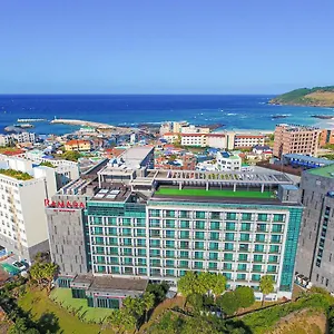 4* Hotel Ramada By Wyndham Hamdeok