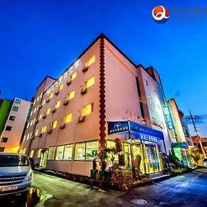 2* Motel Story